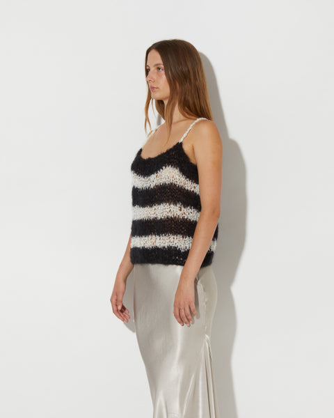 boucle mix top