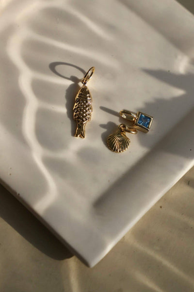 fish necklace