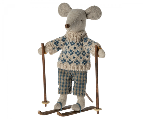 winter mouse with ski set, dad
