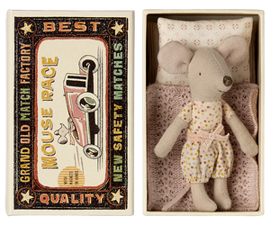 little sister mouse in matchbox