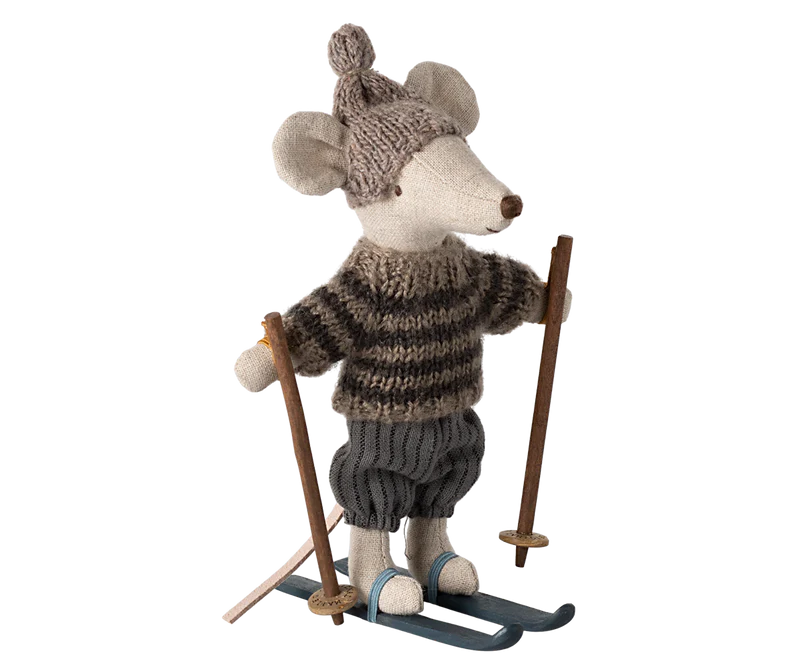 winter mouse with ski set, big brother