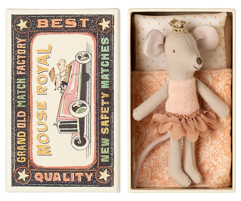 princess mouse, little sister in matchbox