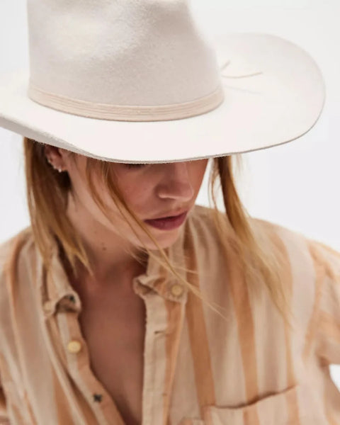 vega hat