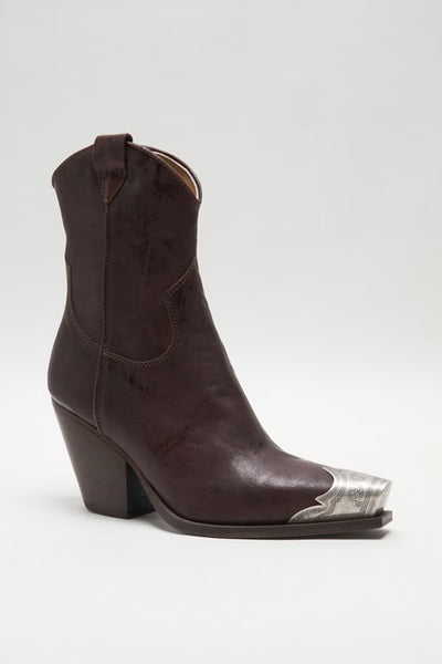 brayden western boot