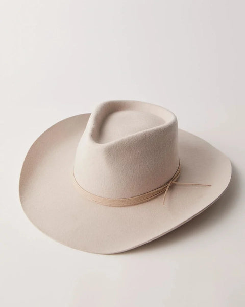 vega hat