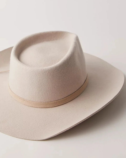 vega hat