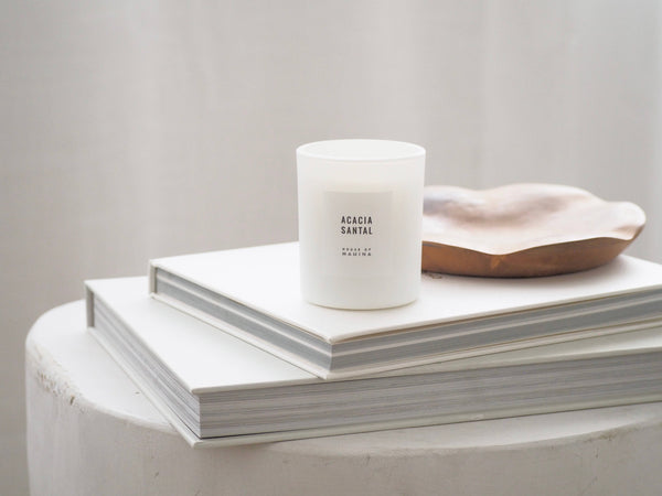 acacia santal candle 4oz