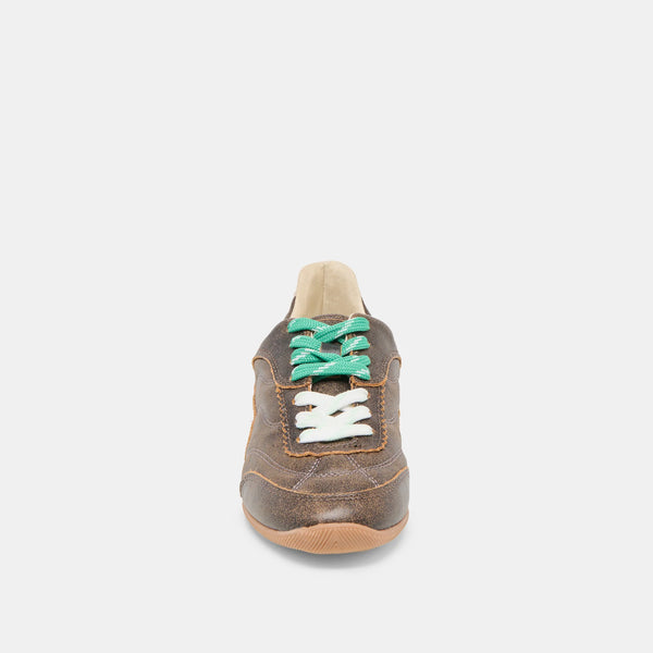 laini sneakers