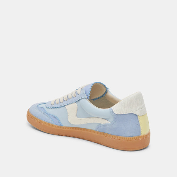 suede notice sneaker