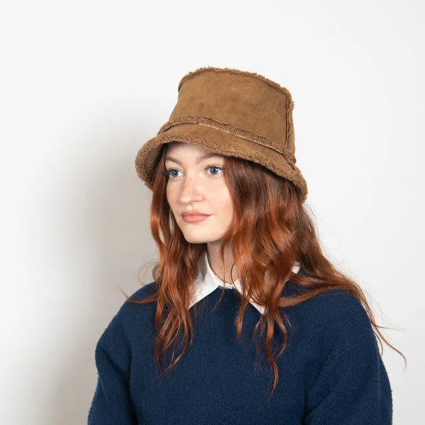astrid bucket hat