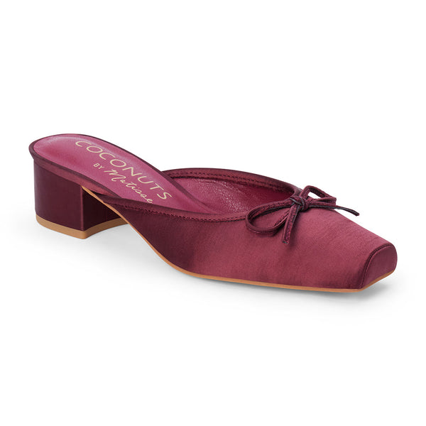 geneva heeled mule