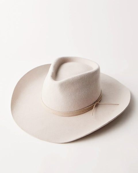 vega hat