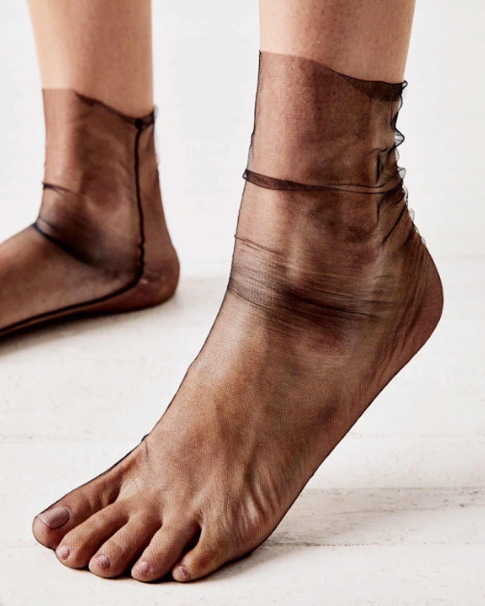 women's sheer dress socks Women's Sheer Margaret Quarter (Short Crew) Socks Black / 5-8