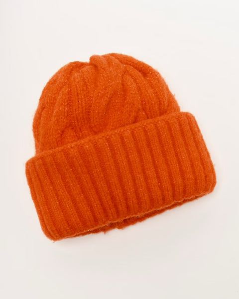 coast line beanie