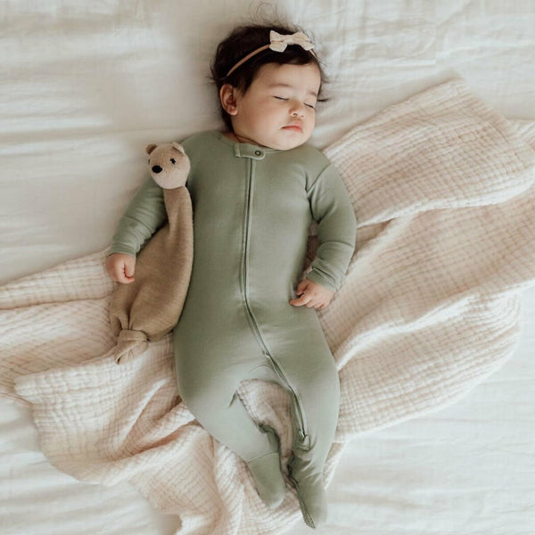 organic zipper footie