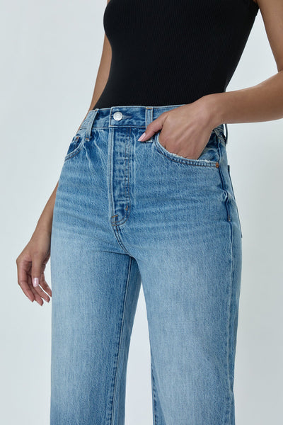 cassie distressed hem jeans