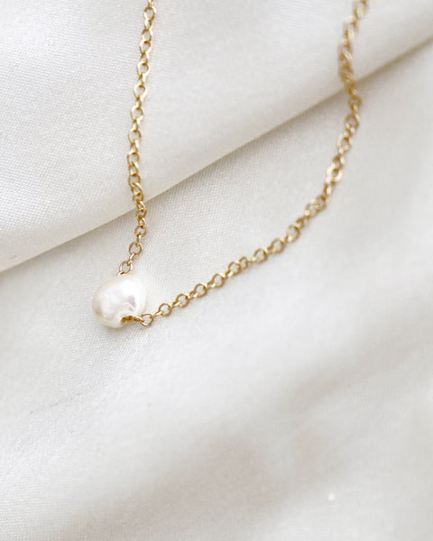 pearl cove necklace