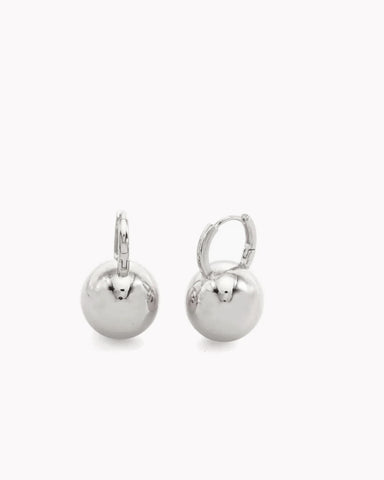 mino ball earrings