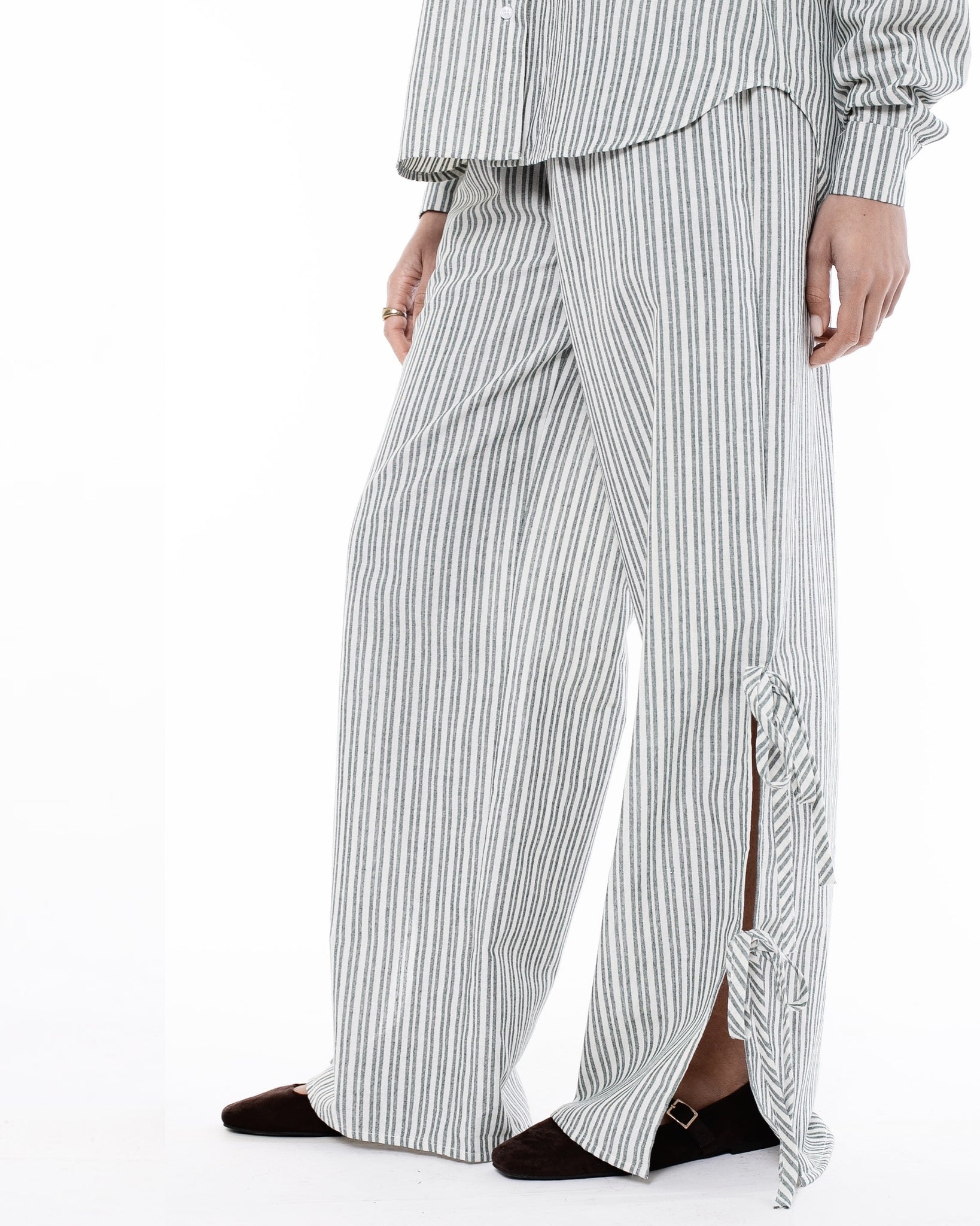 stripe trouser with bow detail