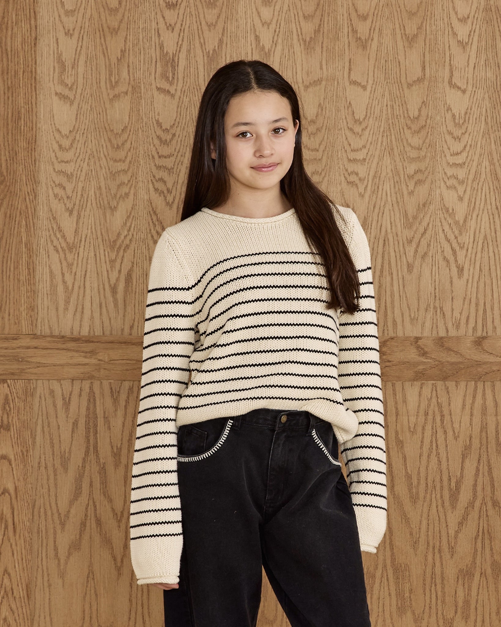 teen round neck sweater