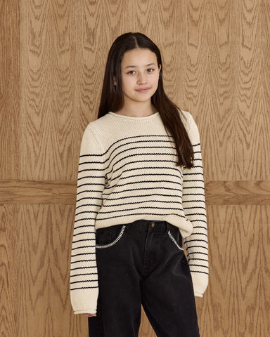 teen round neck sweater