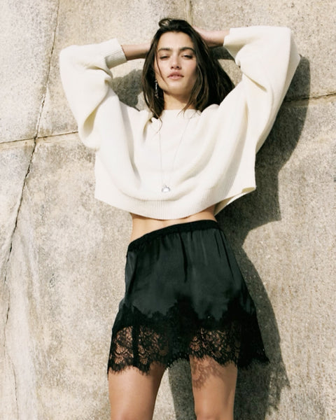meet in the middle skirt