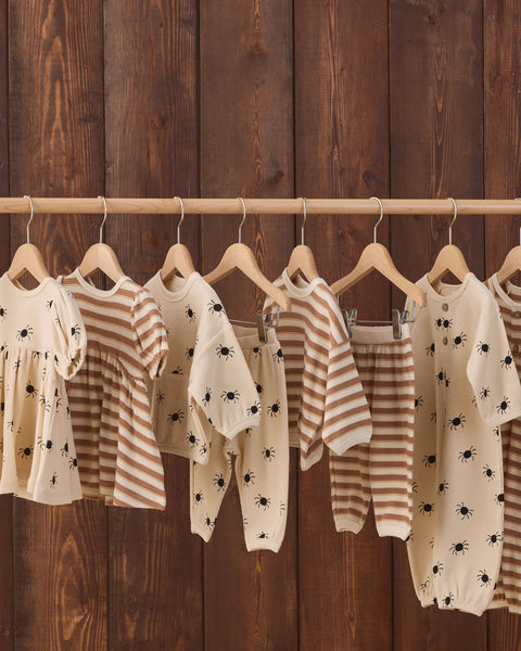 waffle slouch set bitsy spider