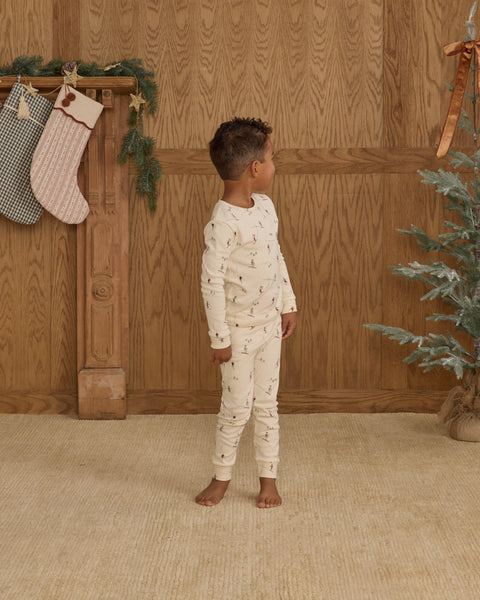 skiers organic pajama set