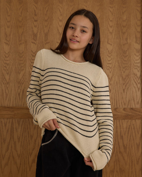 teen round neck sweater