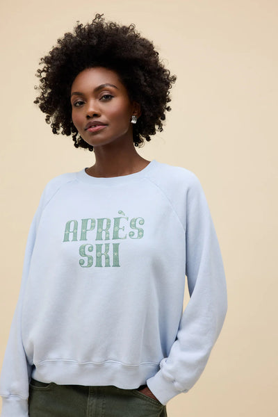 apres ski sweatshirt