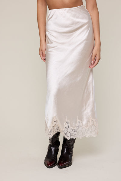silky skirt with lace trim