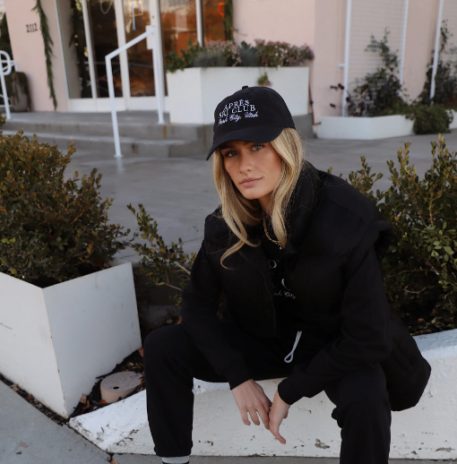 Apres Ski Baseball Hat