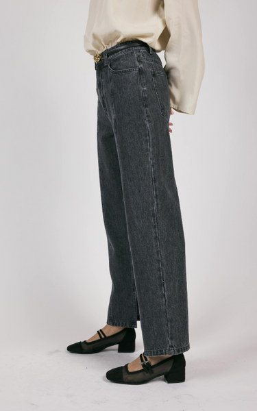 transformative front seam denim