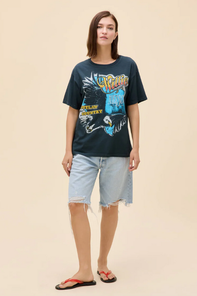 willie nelson outlaw tee