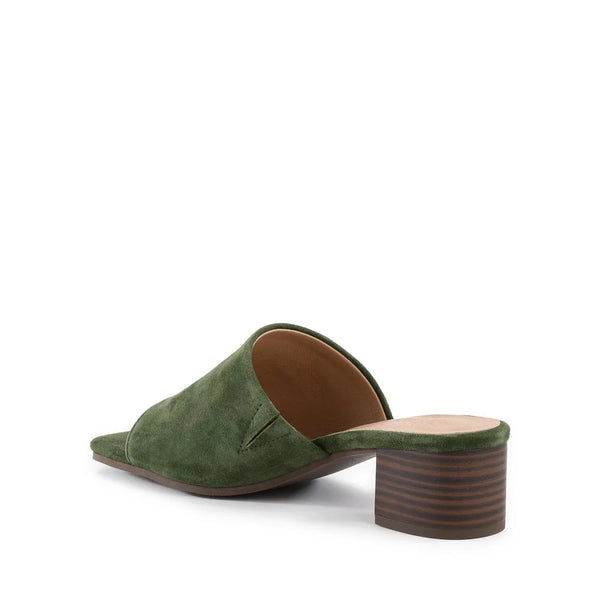 pepper suede shoe