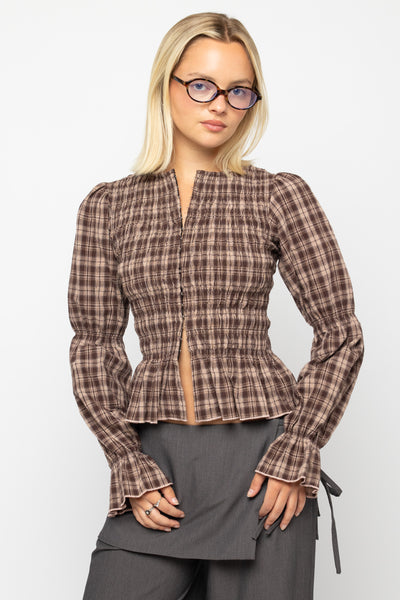 lure puff sleeve top