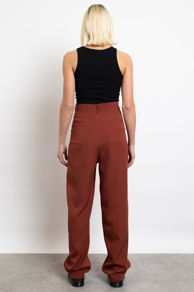 tailored trouser