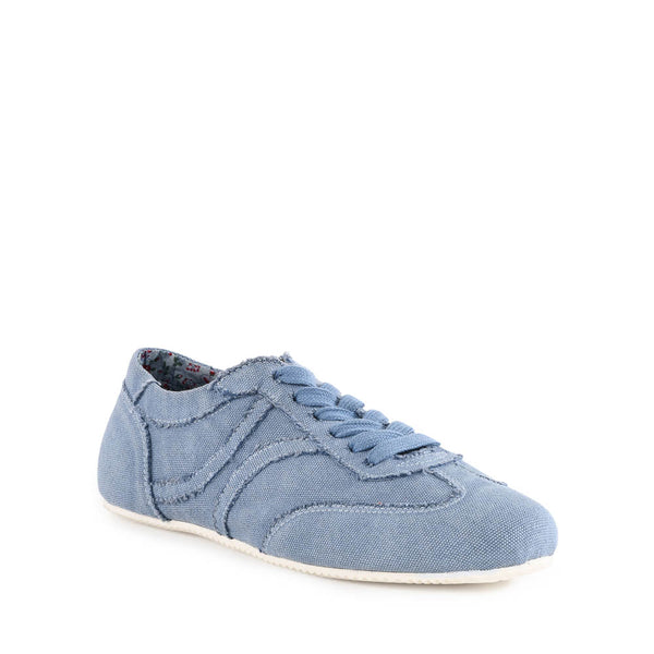 winne canvas shoe