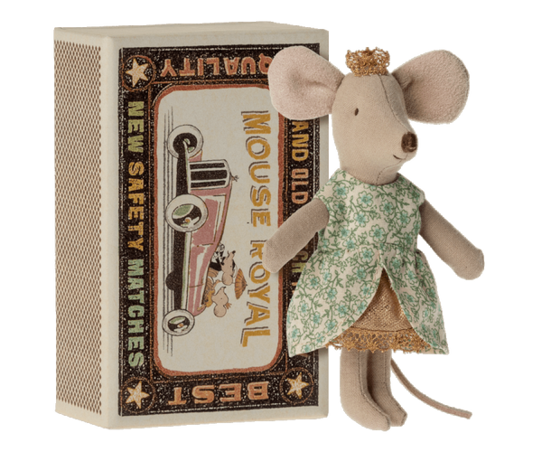 princess mouse, little sister in matchbox