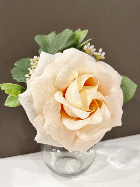 classic rose in vase